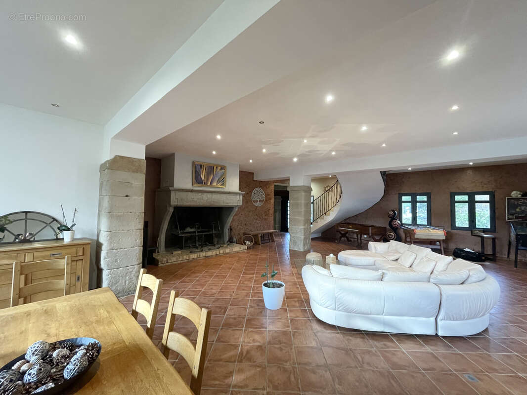 Maison à CHABEUIL