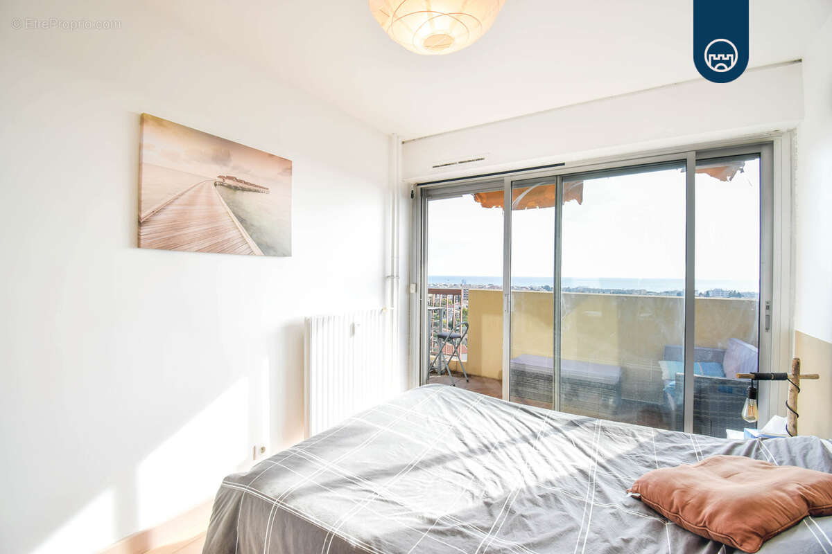 Appartement à CAGNES-SUR-MER