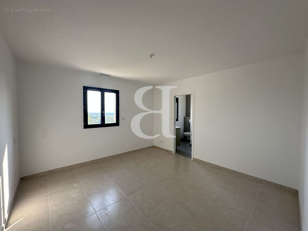 Maison 194 m² à Vaison-La-Romaine  - photo 7
