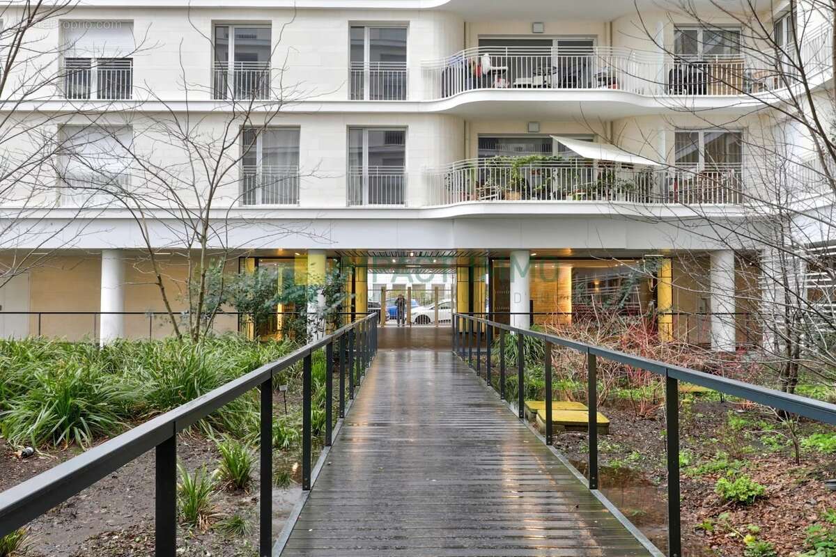 Appartement à CLICHY