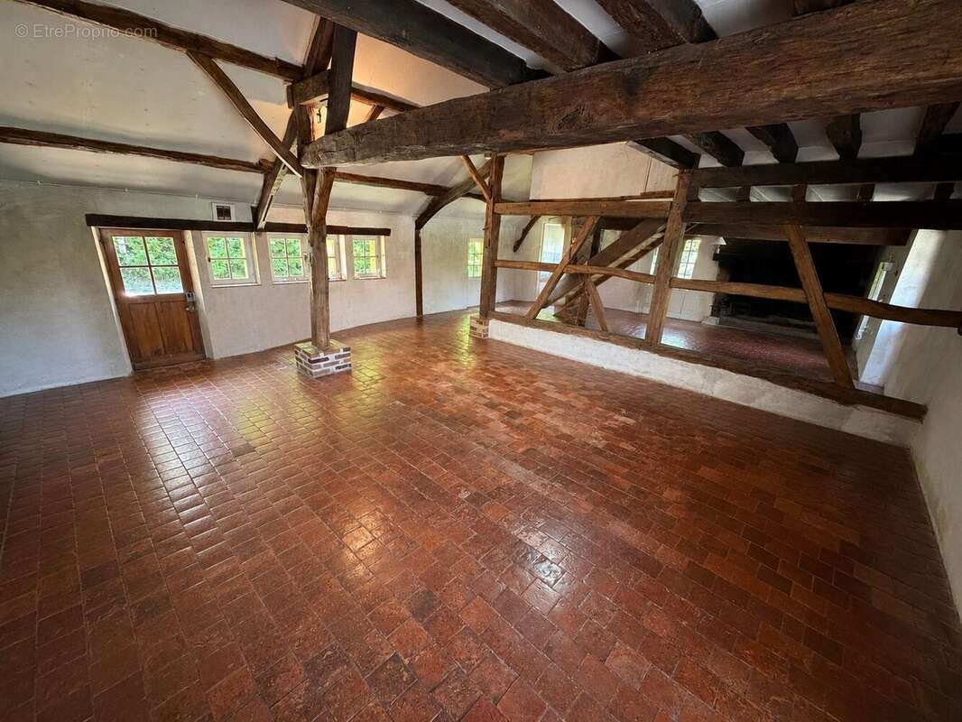 Maison 175 m² à Coullons  - photo 3