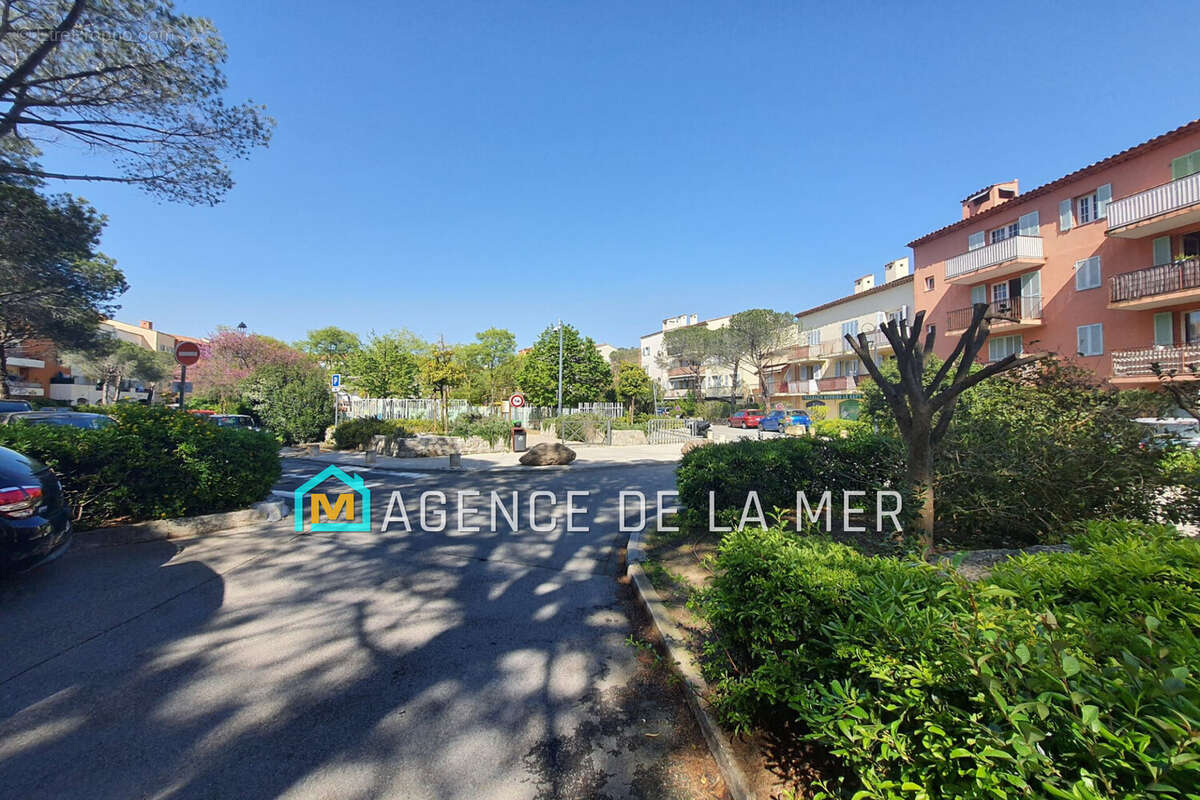 Appartement à MOUGINS