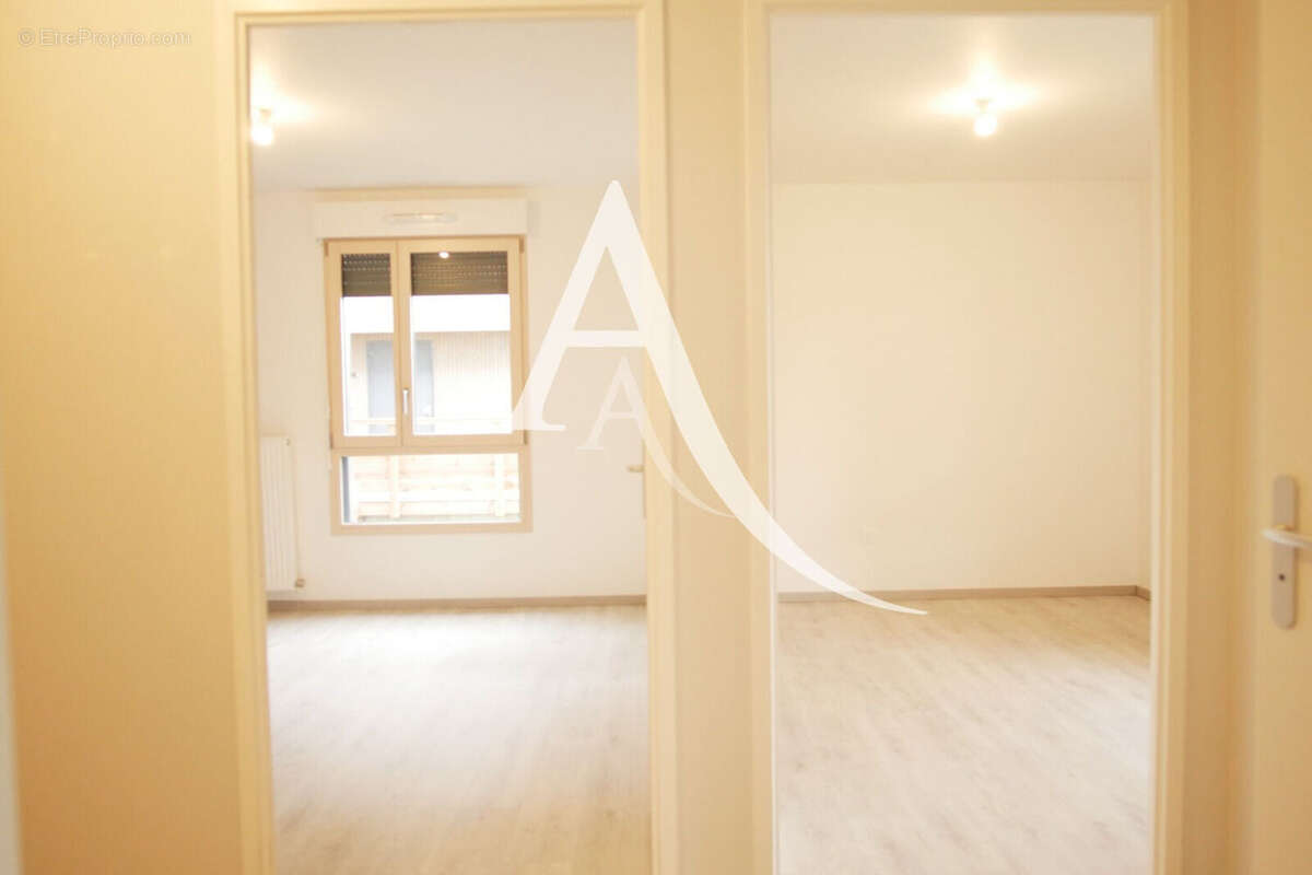 Appartement à NANTERRE