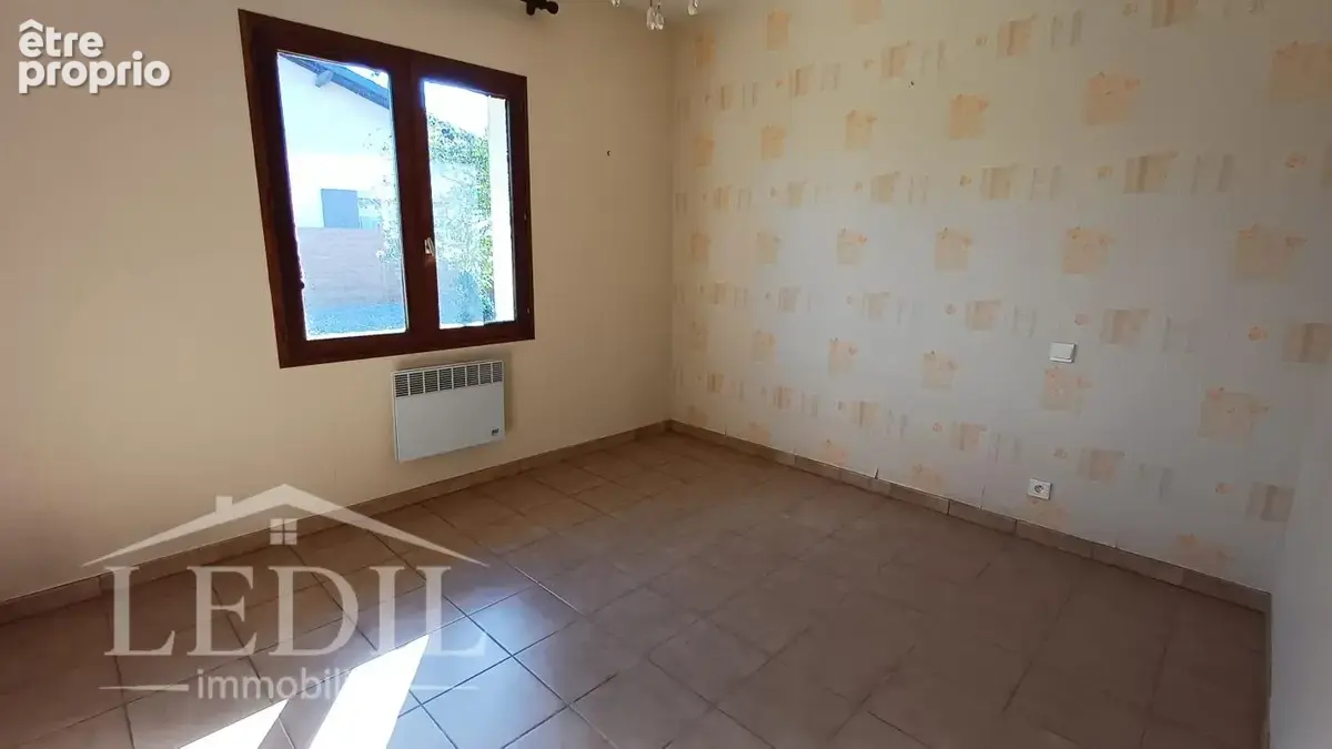 Maison et terrain à GUJAN - photo 8