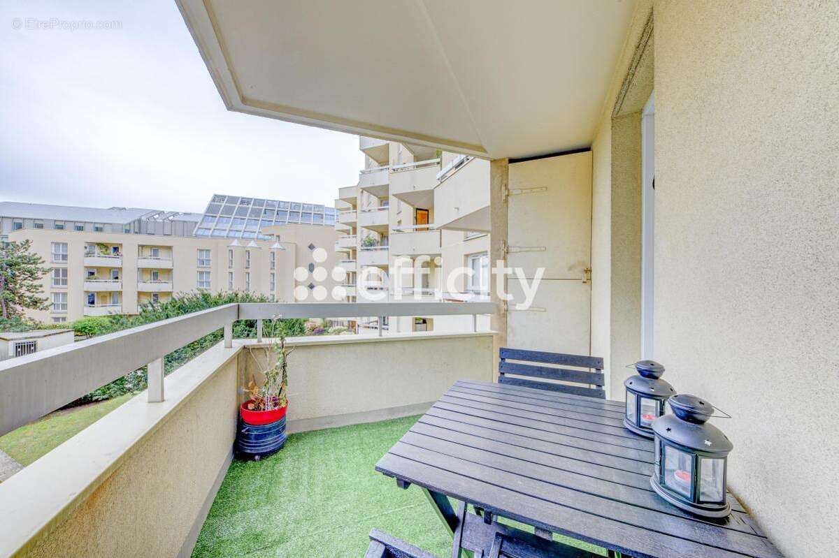 Appartement à ISSY-LES-MOULINEAUX