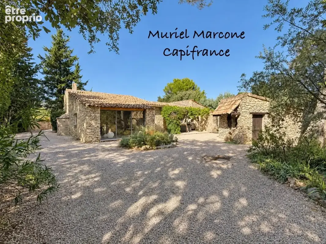 Maison de 170 m2 et maison de 70 m2, piscine, jardin 4230 m2 LAURIS (84) - photo 1