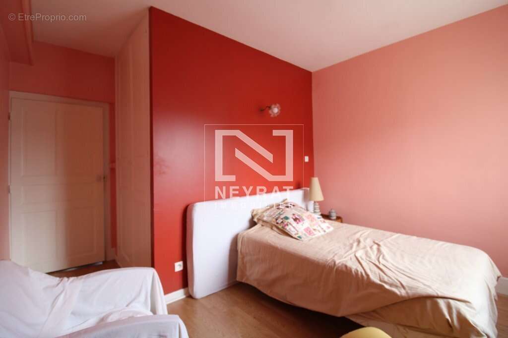 Maison à LESSARD-EN-BRESSE