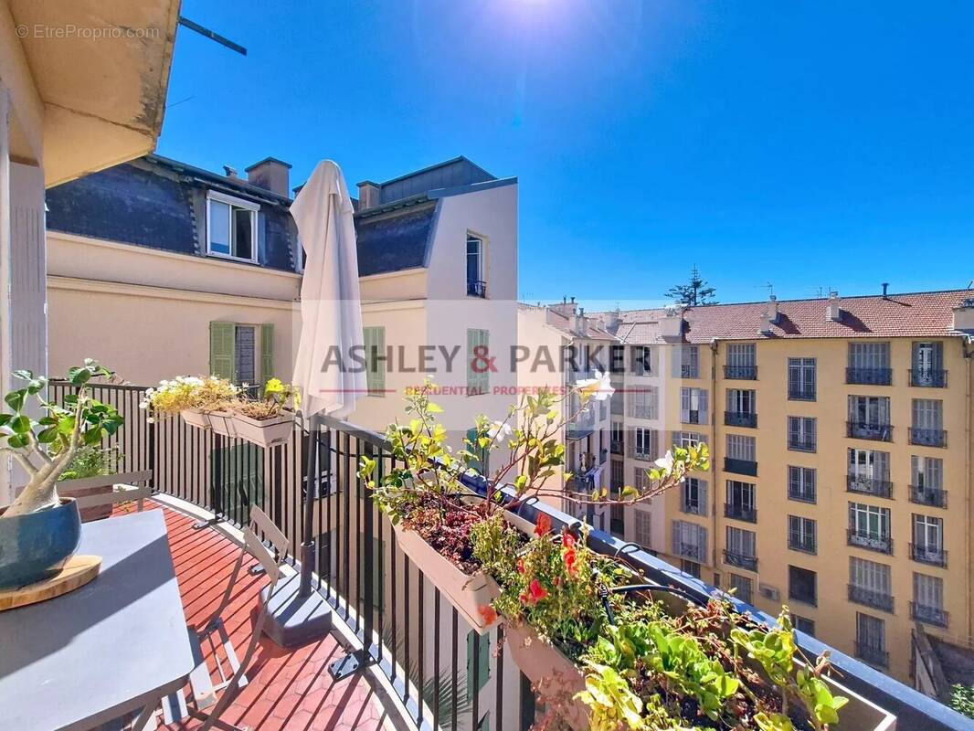 Appartement à NICE