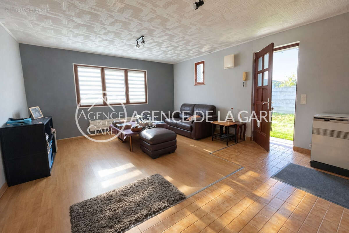 Maison 74 m² à Quincy-Sous-Senart  - photo 8