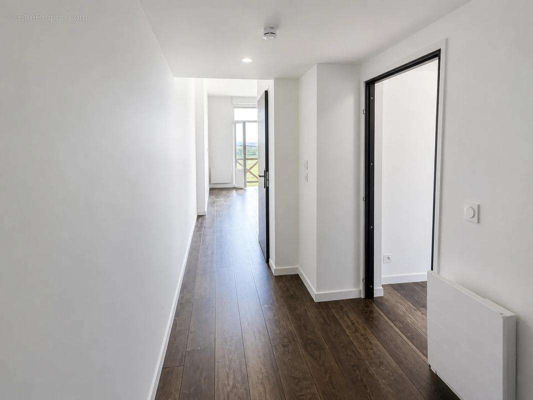 Appartement de 4 pièces de 60 m² à Rilly-la-Montagne - photo 8