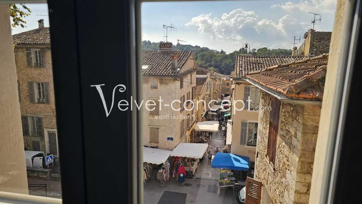 Appartement à VALBONNE