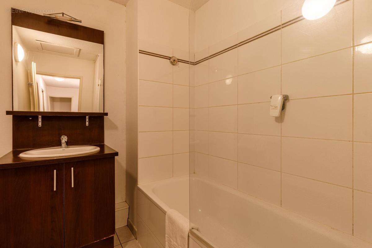Vente appartement T3 - Résidence de tourisme  APPARTCITY à Saint-Jean-d'Illac - photo 13