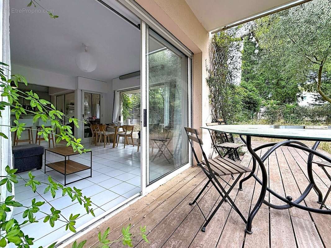 MONTPELLIER- AIGUELONGUE- BEAU T3 avec terrasse et jardin de 125 m² privatif au calme ! - photo 3