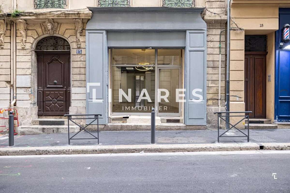 Commerce à MARSEILLE-1E