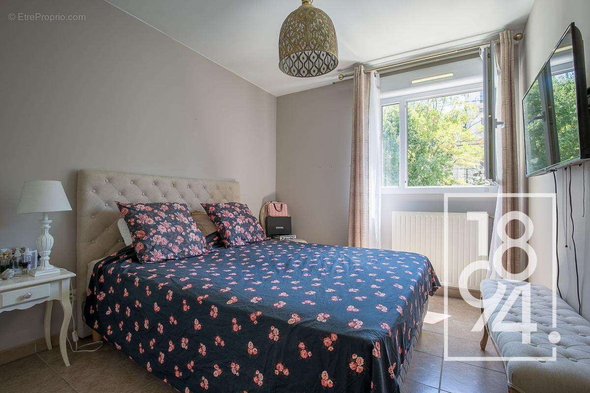 Appartement à MARSEILLE-14E