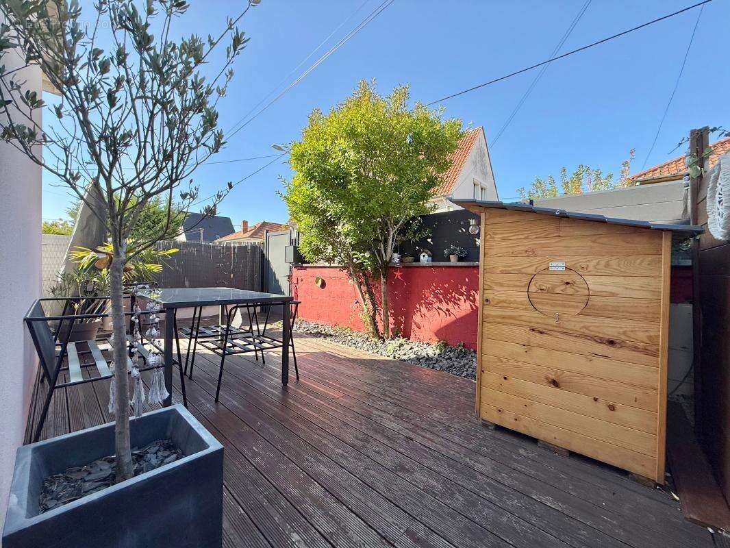 Appartement à CHENOVE