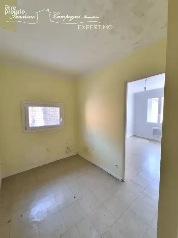 Maison de village avec garage, à terminer de rénover - photo 5