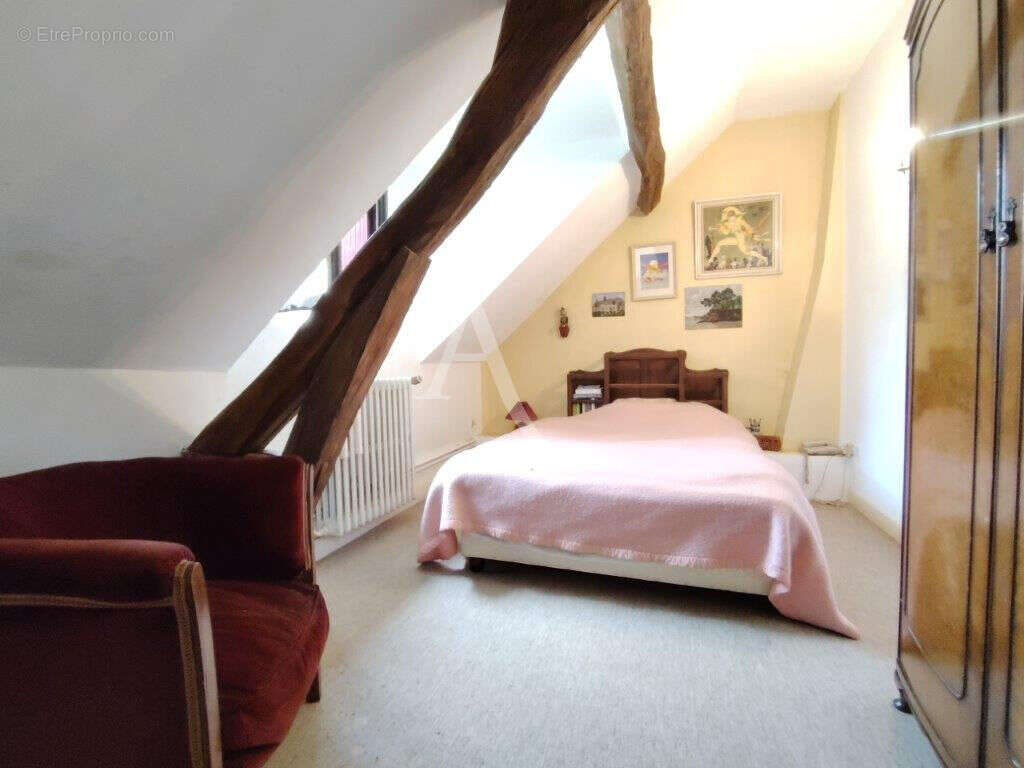 Maison à VITRY-AUX-LOGES