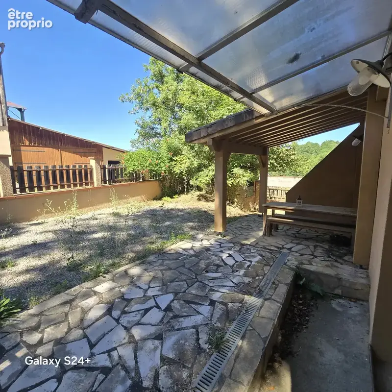 Maison de caractère 7piéces - 268m² - photo 4