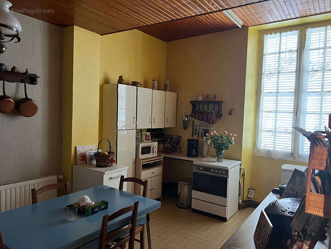 Appartement à CHARLIEU