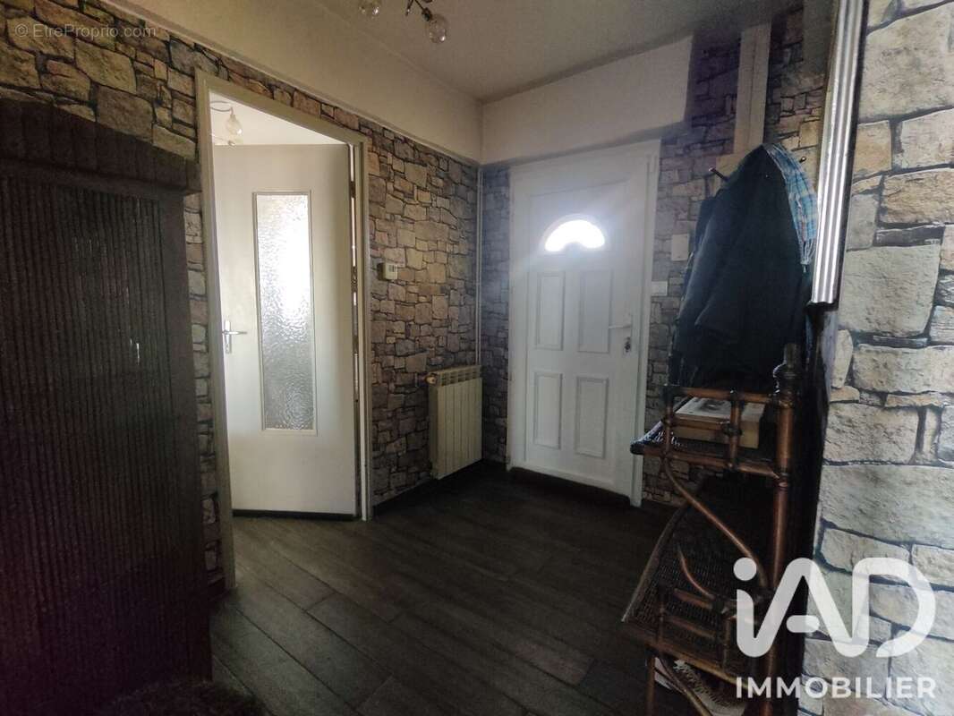 Appartement 56 m² à Narbonne  - photo 2