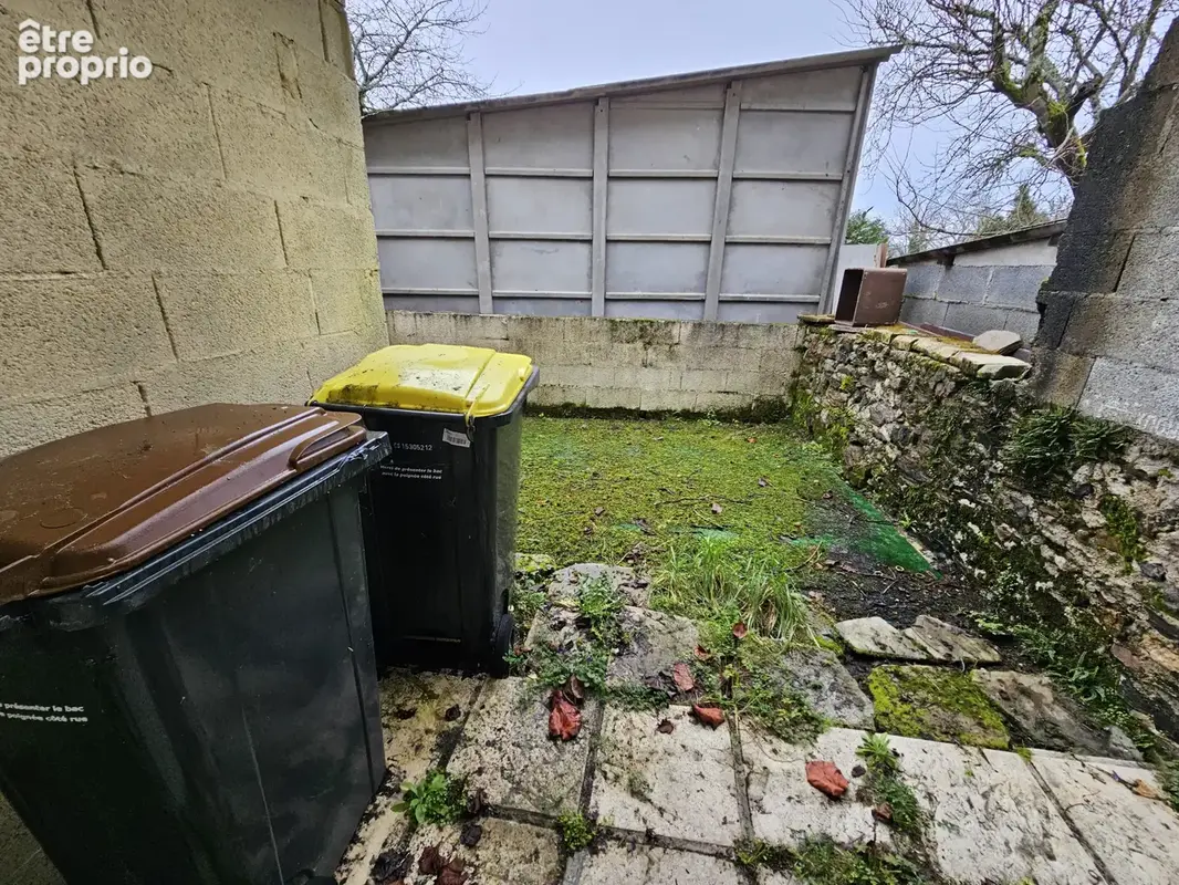 Maison de Bourg à Lubersac pleine de potentiel - photo 10