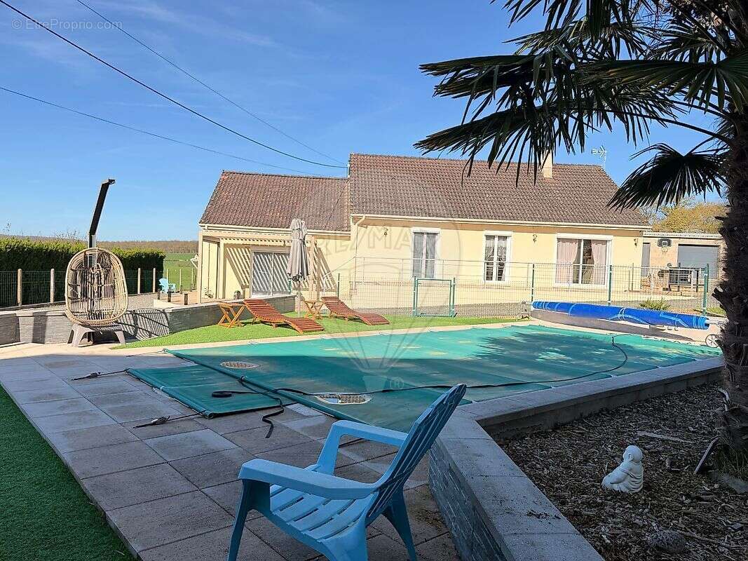 Maison à SAINT-OUEN-SUR-LOIRE