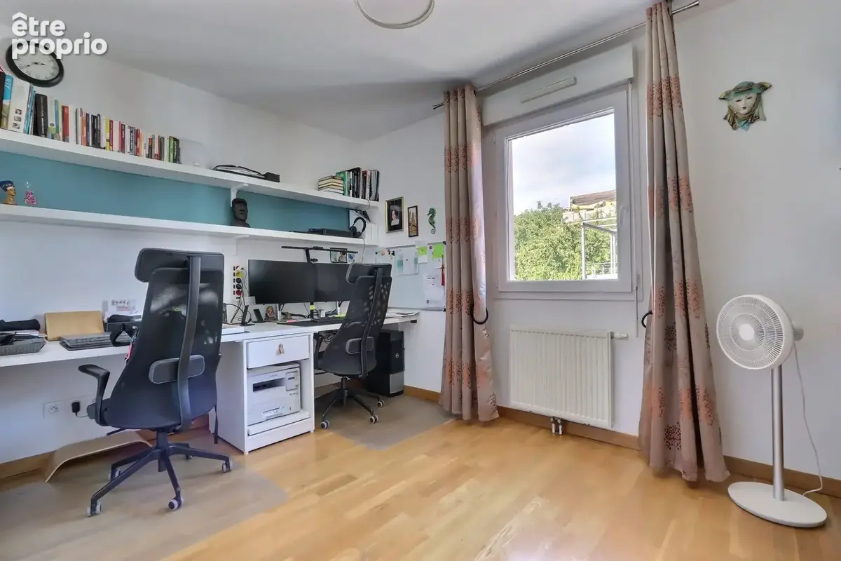 Appartement 5 pièces 100 m² à vendre à Clermont-Ferrand (63100) - photo 8