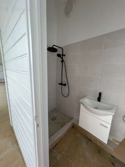 Maison à LES ABYMES