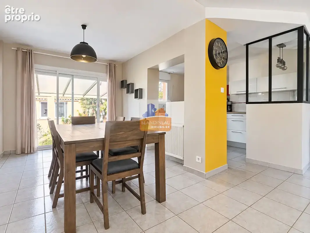 Bouguenais les couets- maison de plain pied 138 m² - 4 chambres - dependances - photo 2