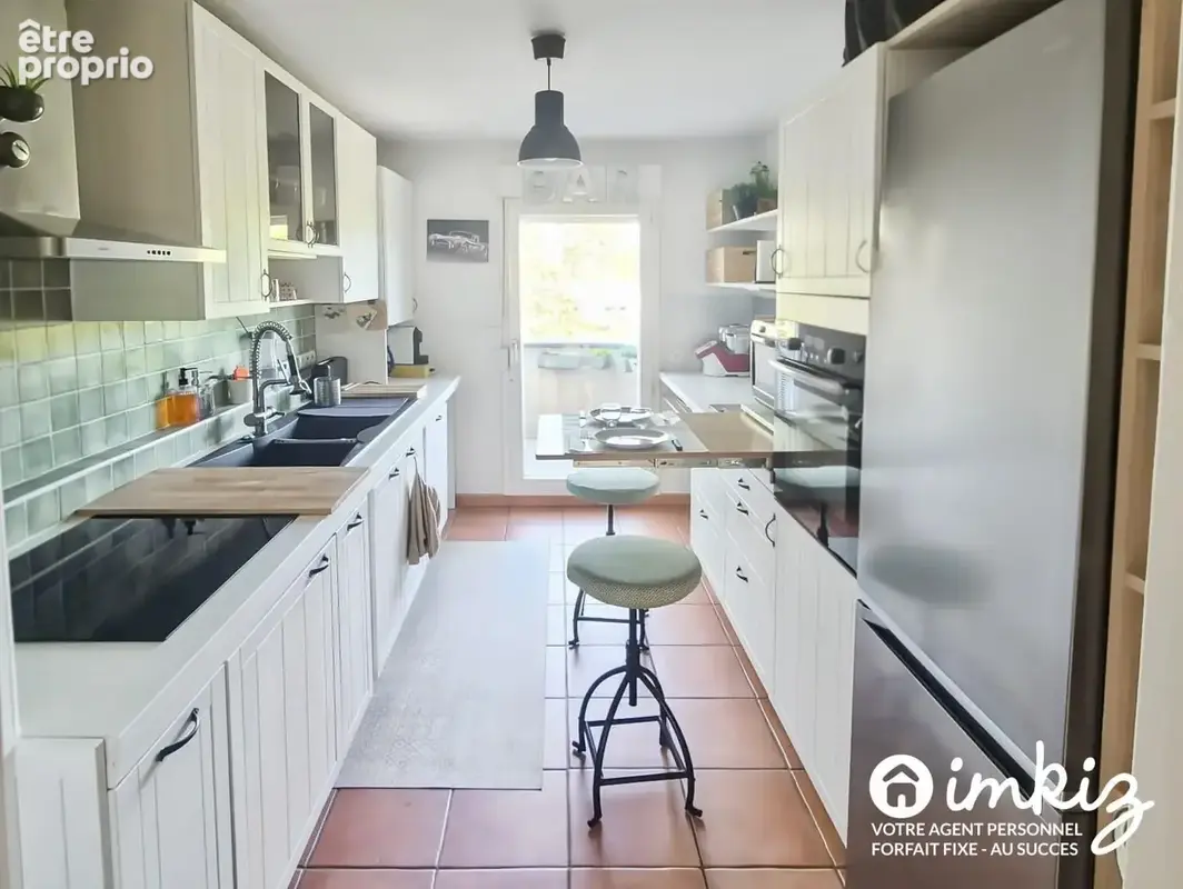 Appartement T3 89m², parking, 2 balcons + terrasse - photo 4