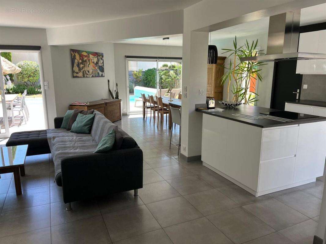 Maison Saint Georges De Didonne 6 pièce(s) 124 m2 - photo 8