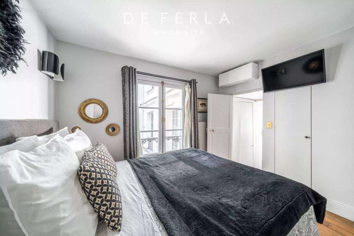 Appartement à PARIS-5E