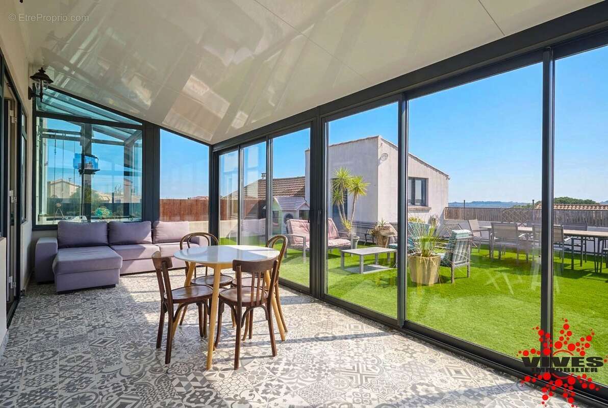 Maison 275 m² à Servian  - photo 12