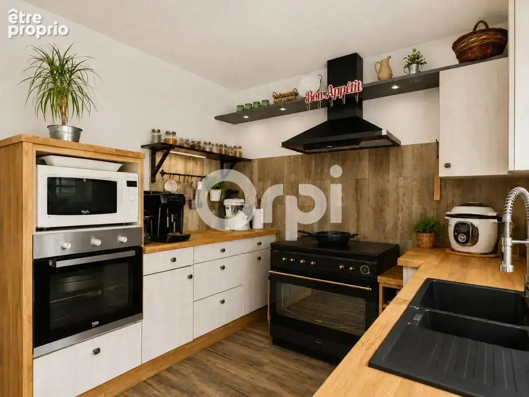 Piscine -calme -garage -plain pied -environnement - photo 9