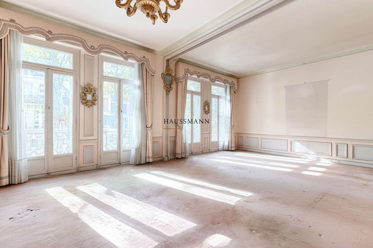 Appartement Paris VII Eme - photo 5