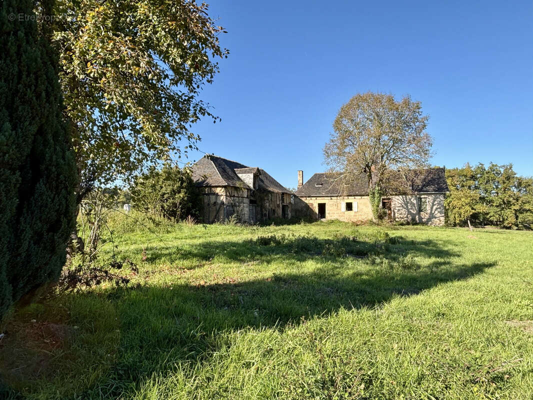 Maison à BRIGNAC-LA-PLAINE