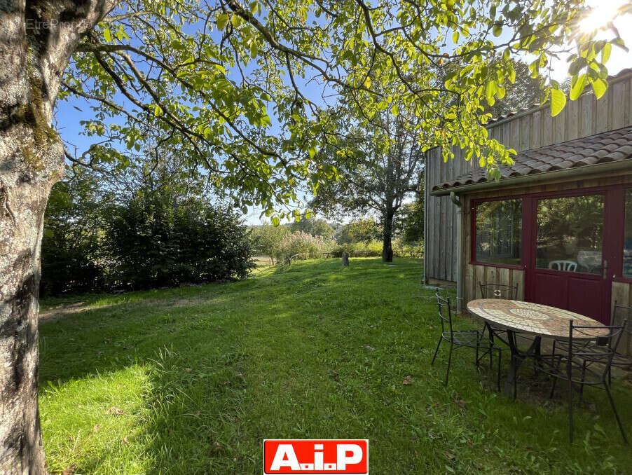 Maison à SAINT-MESMIN