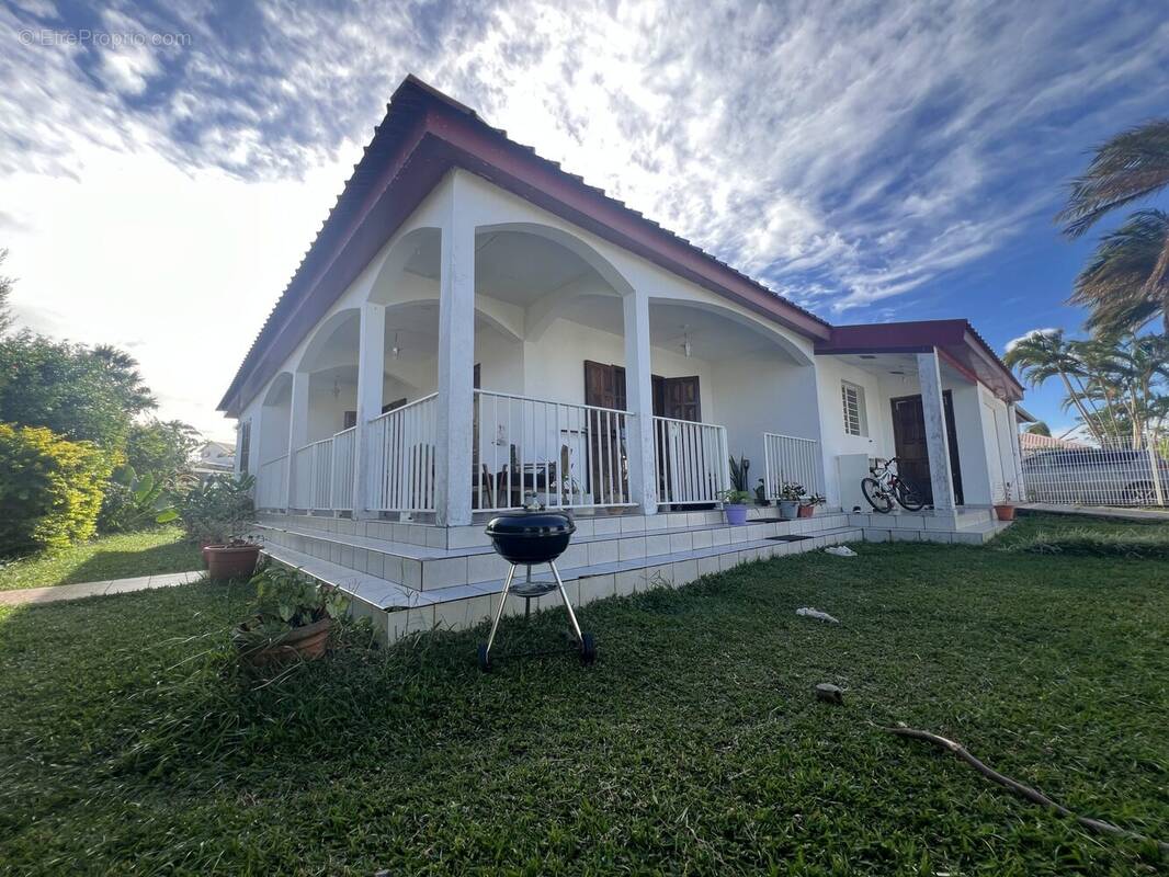 Maison à BRAS-PANON