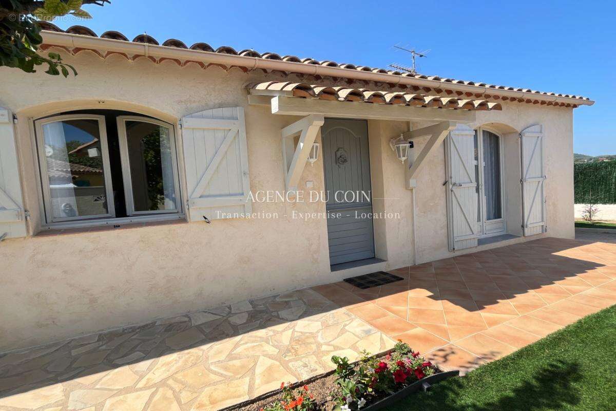 83490 le muy - maison de plain pied entierement meublee avec - photo 4