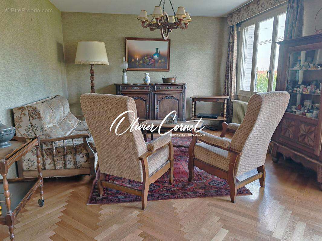 Maison à AUTHON-DU-PERCHE