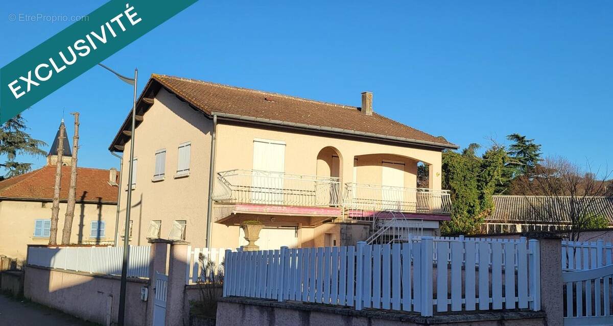 Photo 1 - Maison à ASSIEU