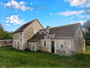 Maison à LA CHAPELLE-MONTLIGEON