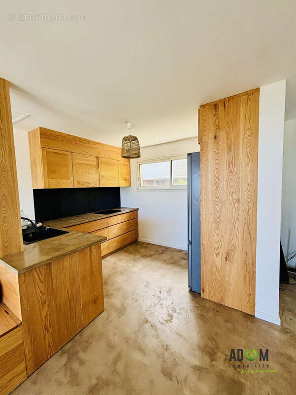 Appartement à LES AVIRONS