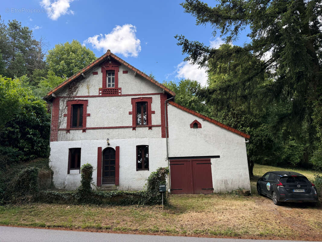 Maison à MARCILLAT-EN-COMBRAILLE