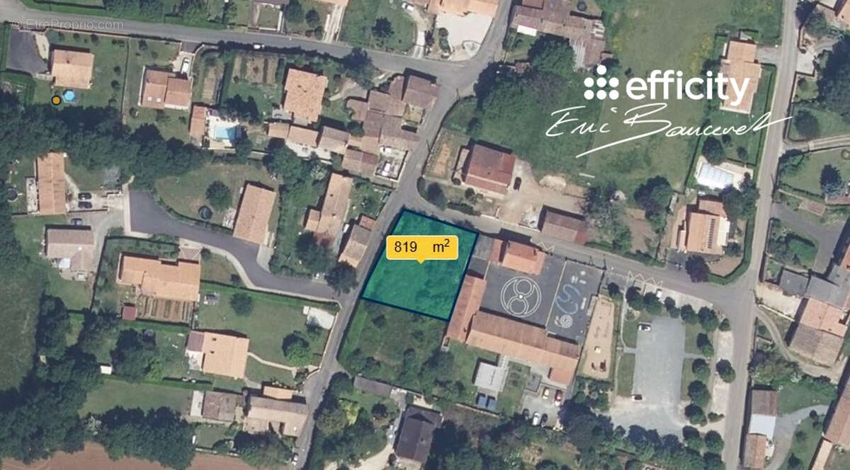 Terrain 819 m² à Azay-Le-Brule  - photo 2
