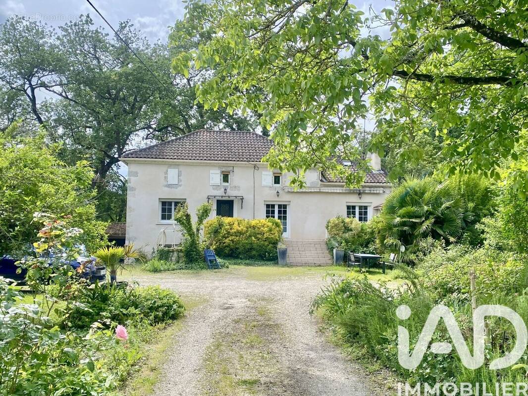 Photo 1 - Maison à NERAC