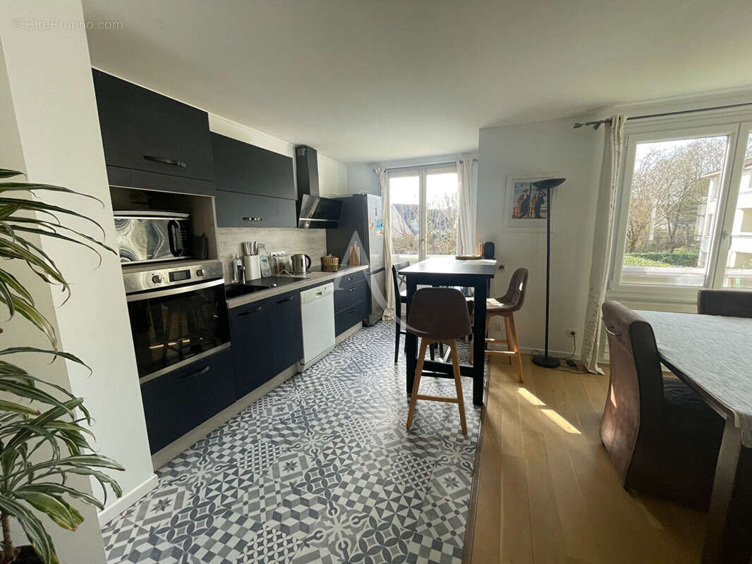 Appartement à GIF-SUR-YVETTE