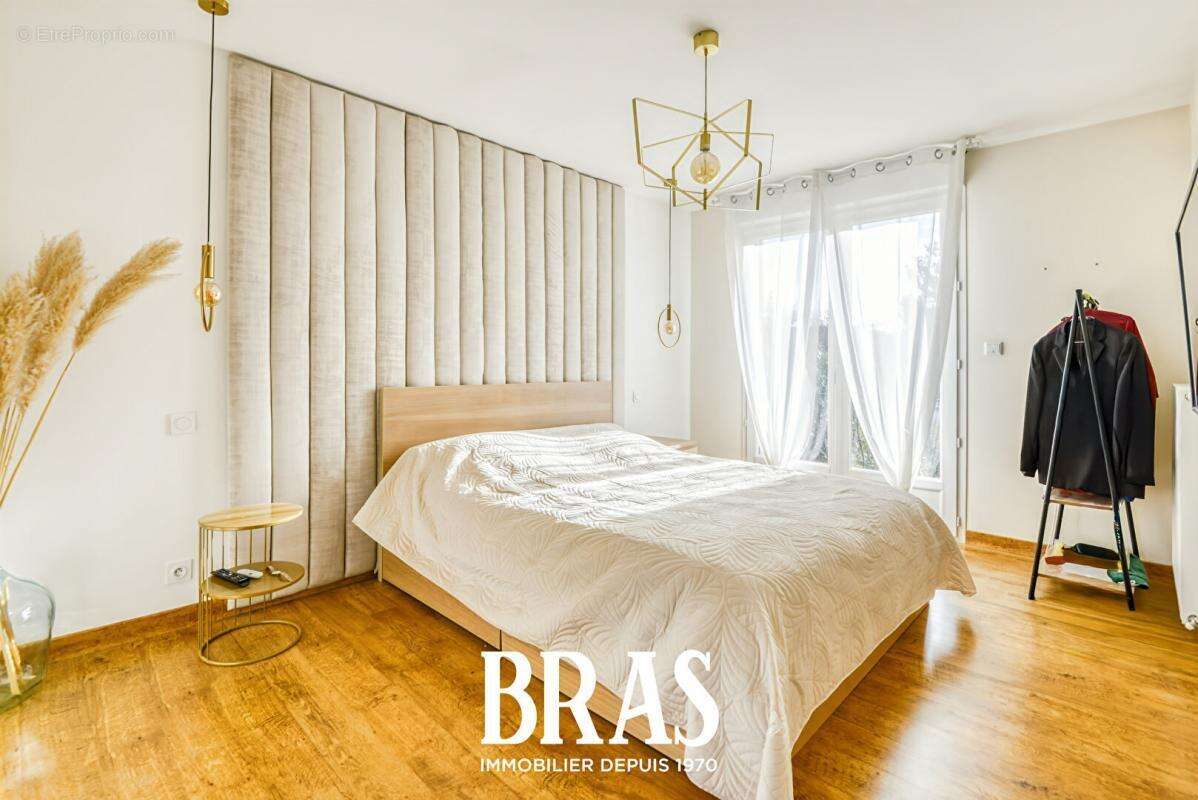 Maison à BOUGUENAIS