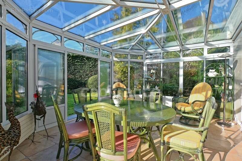 Un havre de paix dans le PARC à 15 mn à pied de la gare : Maison de famille 259 m² - photo 11